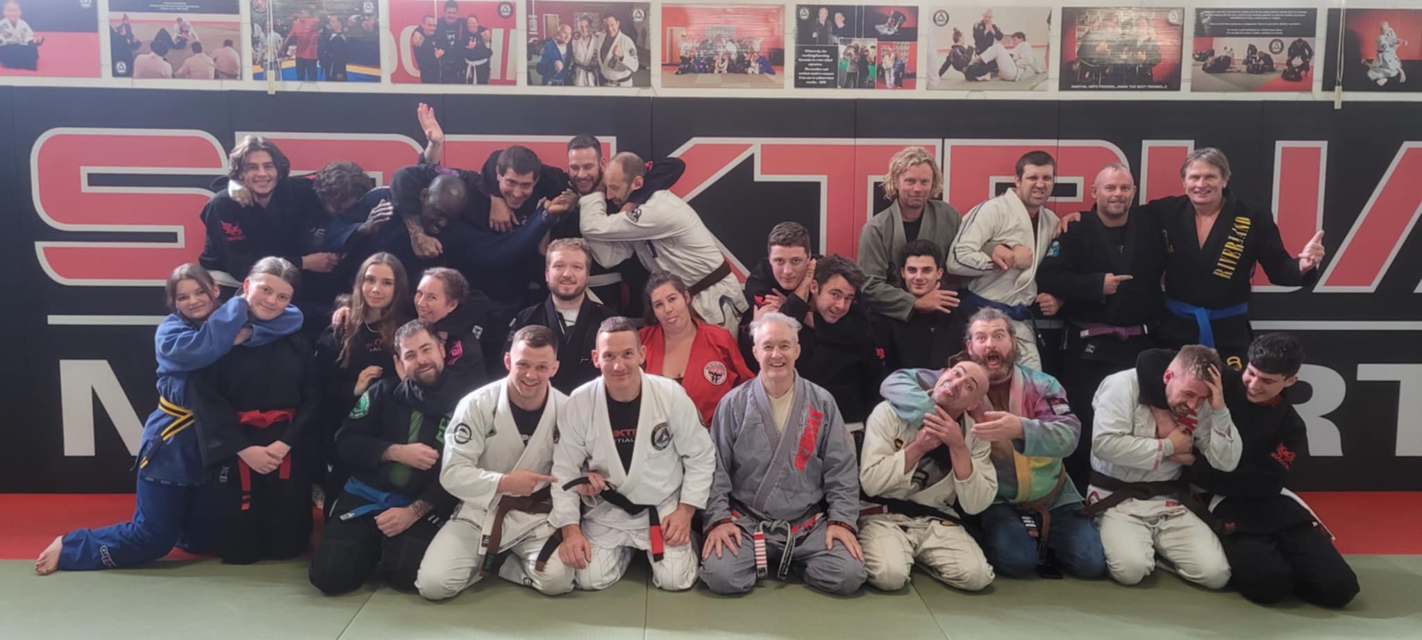 Training on the mats at Spektrum Martial Arts Port Lincoln